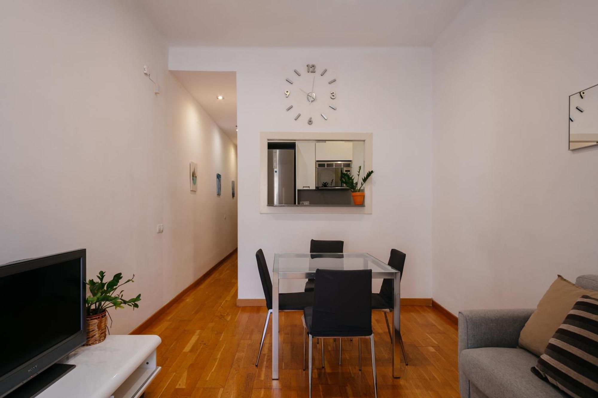 Cute Apartment Барселона Екстериор снимка